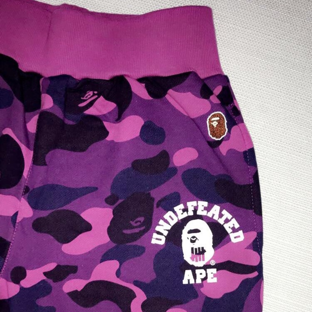 BAPE - Picture 4 of 8